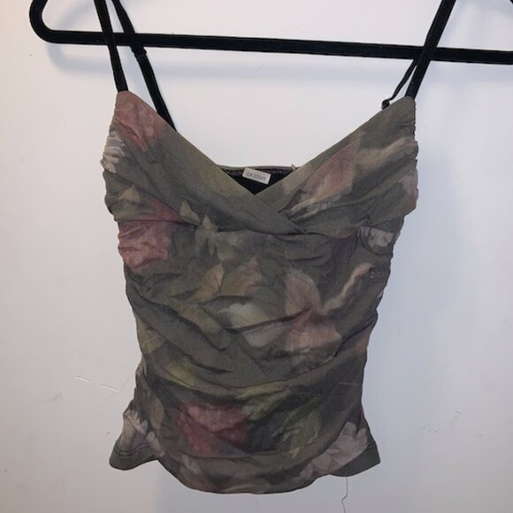 Floral fitted tank top camisole low-cut neckline - Picture 2 of 3